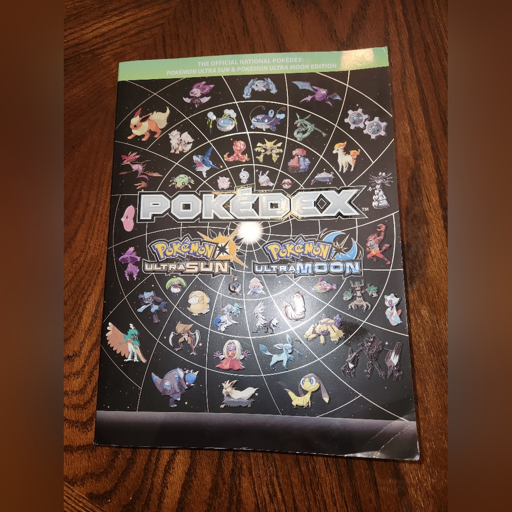 Pokemon Bundle - Picture 2 of 8